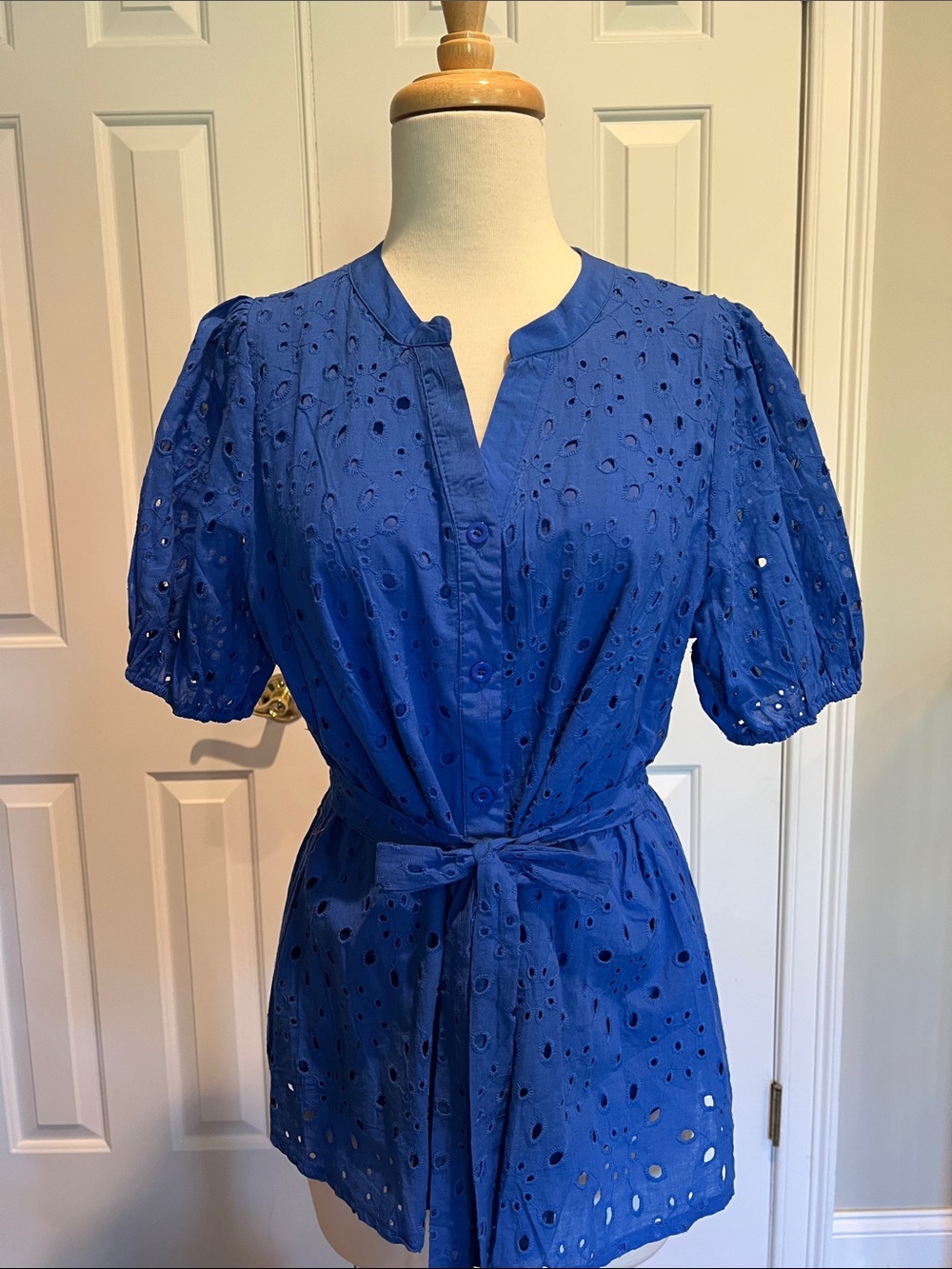 Eyelet Tie-Waist Short Sleeve Top in Royal Blue